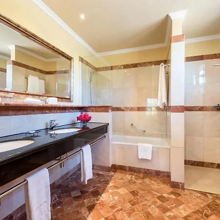 Hotell Casa Leon Royal Retreat