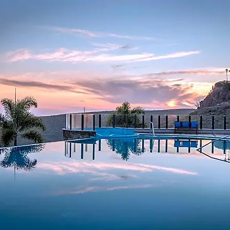 Casa Leon Royal Retreat Hotel 4*