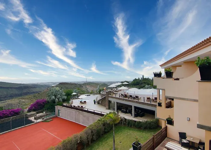 Casa Leon Royal Retreat Hotel