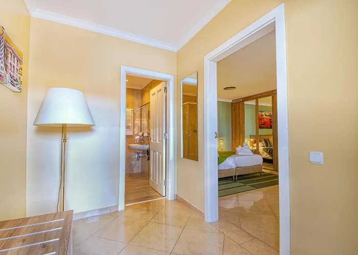 Отель Casa Leon Royal Retreat
